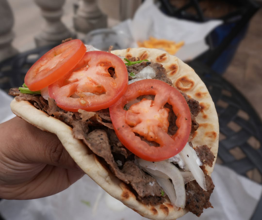 Wham bam, thank you lamb! 🐑➡️🥙 It’s National Gyro Day!!! 🎉
Use code BOGO91 in